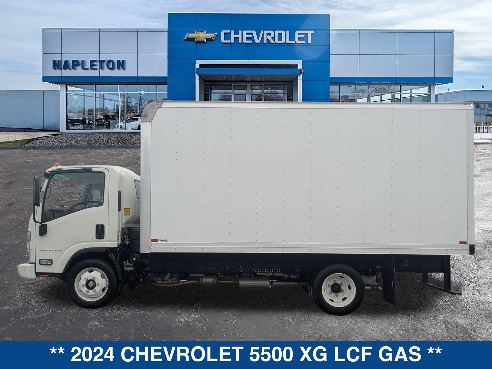 2024 Chevrolet LCF 5500XG Regular Cab Knapheide Box Truck